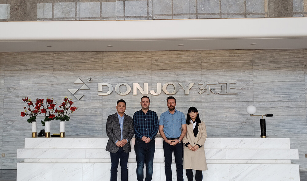 Customer visit Donjoy Technology